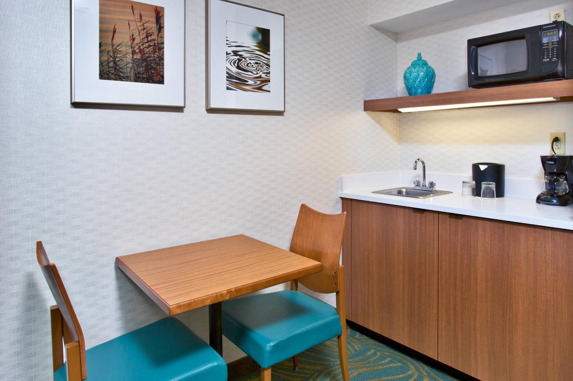 Springhill Suites By Marriott Chicago Elmhurst Oakbrook Area Exterior foto
